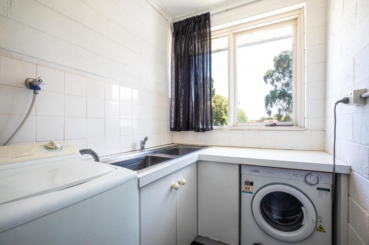 The Mulgrave Motel Bagian luar foto