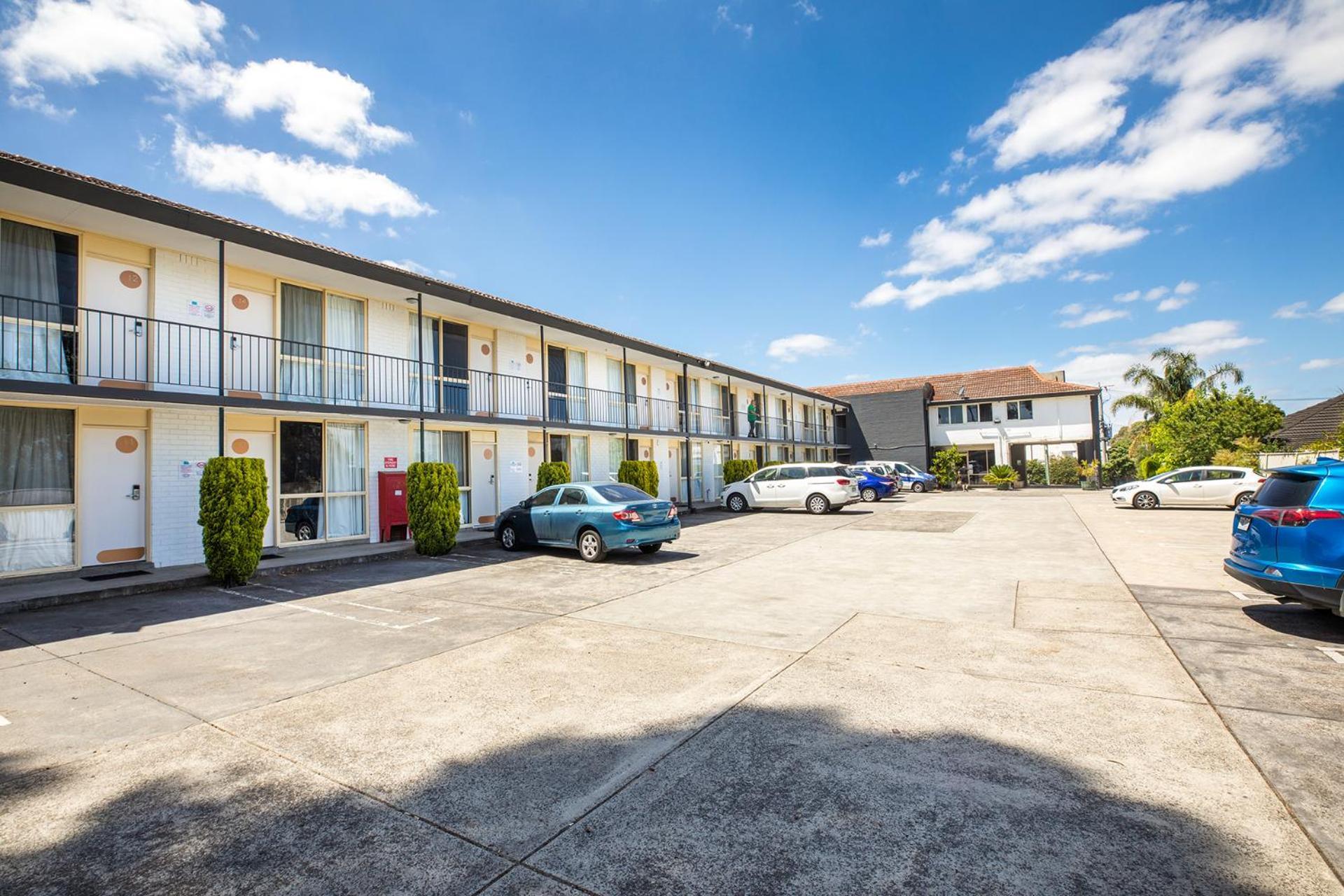 The Mulgrave Motel Bagian luar foto